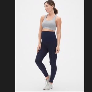 GAP NWT Maternity Leggings Compression Sz SMALL